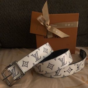 Louis Vuitton x Chapman Belt *rare 100 % Authentic